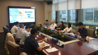 江苏省启东市汇龙镇党委书记朱卫忠一行到访HJC黄金城平台